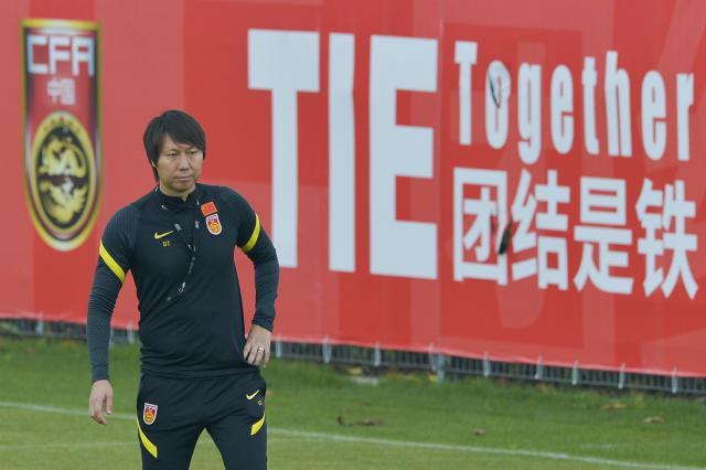 1637379609692001915.jpg 725.jpg